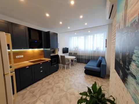 квартира за адресою Сім'ї Кульженків вул. (Петра Дегтяренка), 31-Б