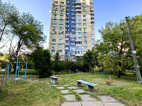 квартира по адресу Старонаводницкая ул., 4