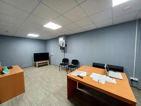комерційна за адресою Михайла Максимовича вул. (Онуфрія Трутенка), 3-Г