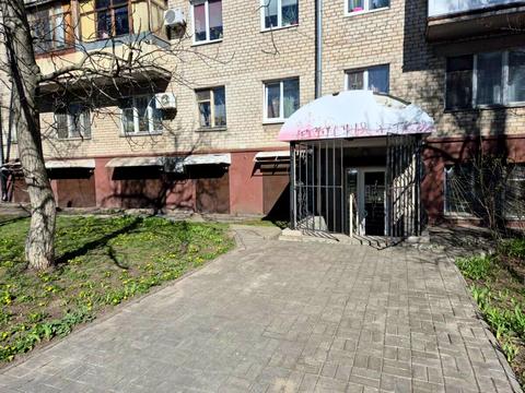 комерційна за адресою Василя Сергієнка вул. (Задніпровська), 48