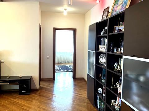 квартира за адресою Анни Ахматової вул., 47