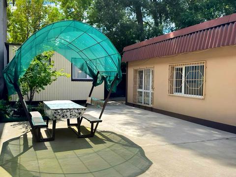 комерційна за адресою Дніпро, Бердянська вул., 61Б