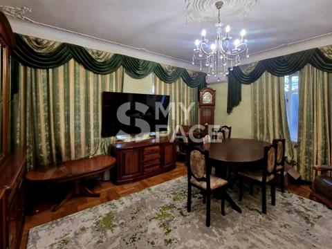 будинок за адресою Петропавлівський пров., 3