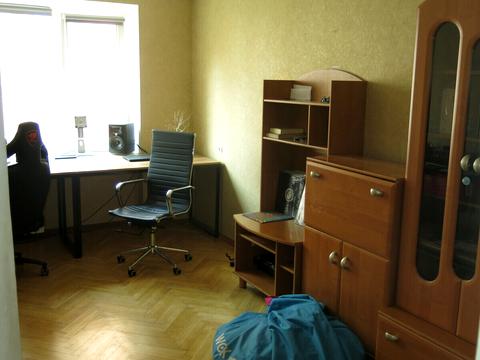 квартира за адресою Київ, Рибальська вул., 7