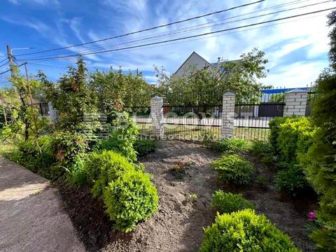 будинок за адресою Квітнева вул.