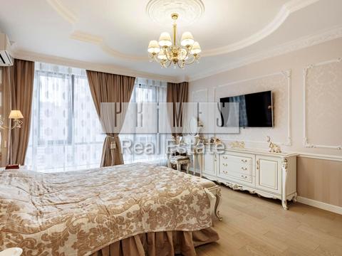 квартира за адресою Дніпровська набережна вул., 14