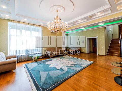 будинок за адресою Піщана вул.