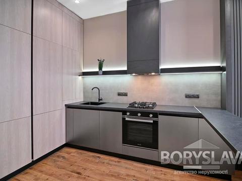 квартира за адресою Різдвяна, 2а