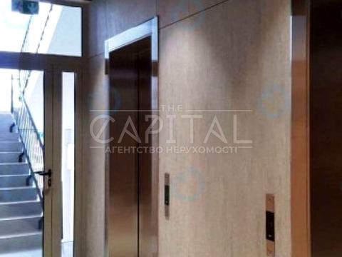 комерційна за адресою Борщагівська вул., 192