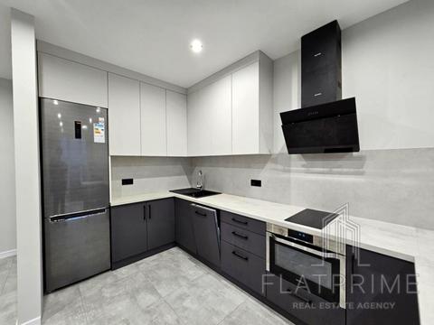 квартира по адресу Олександра Олеся ул., 4-Б