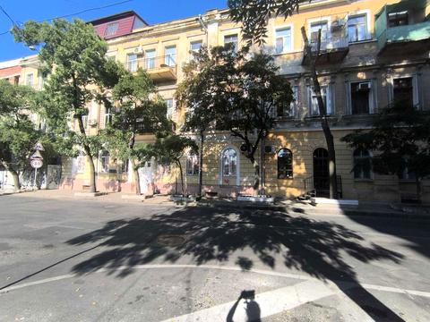 коммерческая по адресу Канатная ул., 7