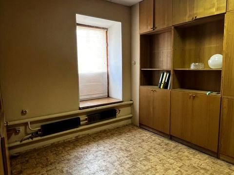 комерційна за адресою Миколи Садовського вул. (Пушкіна), 75