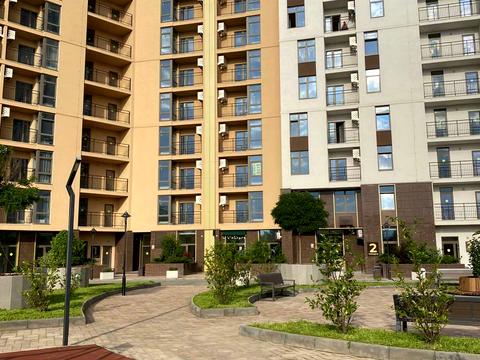 комерційна за адресою Краснова вул., 1-А