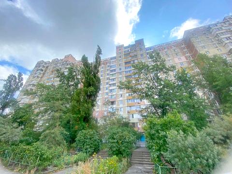 квартира по адресу Червоной Калины просп. (Владимира Маяковского), 40