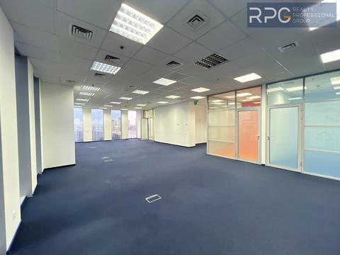 комерційна за адресою Миколи Амосова вул., 12