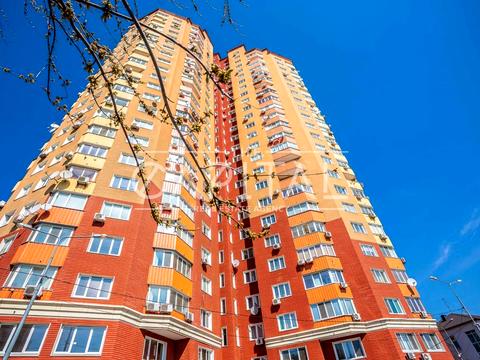 квартира за адресою Героїв Оборони вул., 10-А