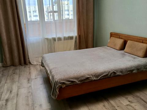 квартира за адресою Сергія Данченка вул., 5