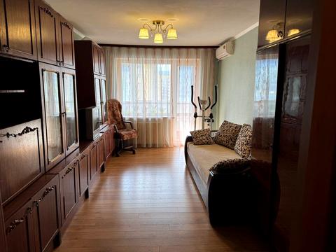 квартира за адресою Слави бульв., 8