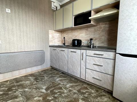 квартира за адресою Софії Русової вул., 7