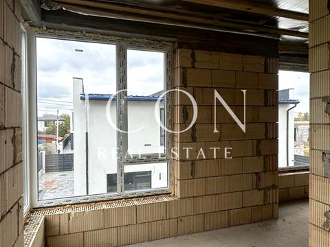 будинок за адресою Квітнева вул.