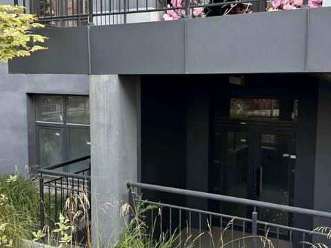 коммерческая по адресу Зализничная ул., 9-А