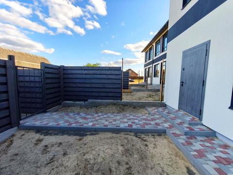 будинок за адресою Леонтовича вул.