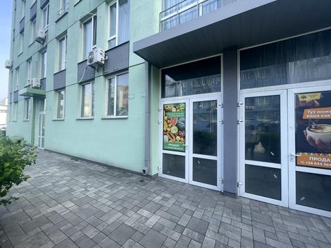 коммерческая по адресу Соборности просп. (Воззʼєднання), 17