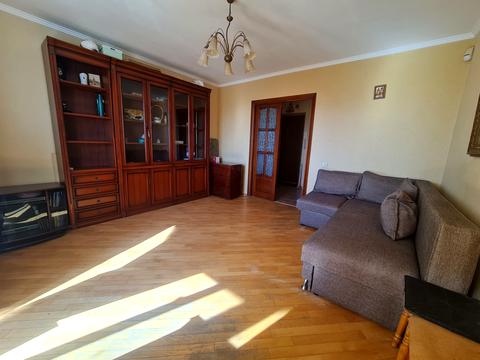 квартира за адресою Академіка Булаховського вул., 5-А
