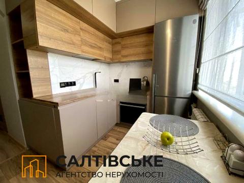 квартира за адресою Амосова вул. (Корчагінців), 13