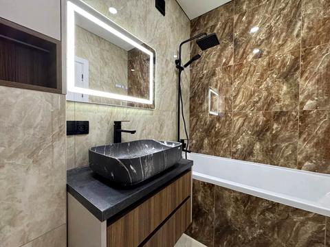 квартира за адресою Миру вул., 100