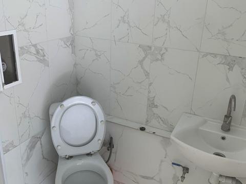 комерційна за адресою Берегова вул., 20