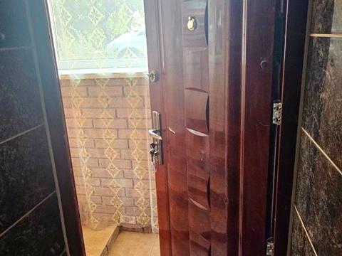 квартира за адресою Злуки, 25