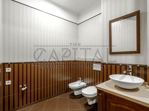 коммерческая по адресу Ивана Мазепы ул. (Январского Восстания), 1Б