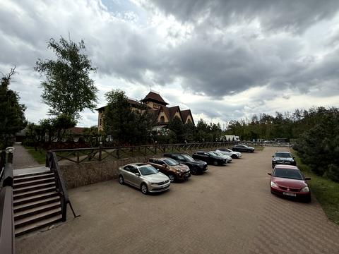 комерційна за адресою Берестейський просп. (Перемоги), 8-А