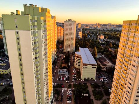 квартира за адресою Воскресенська вул., 18