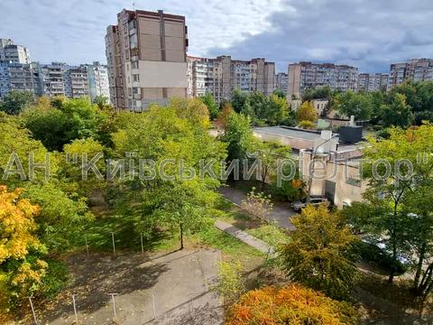 квартира за адресою Каштанова вул., 15-Б