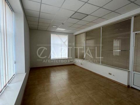 комерційна за адресою проспект Науки, 1
