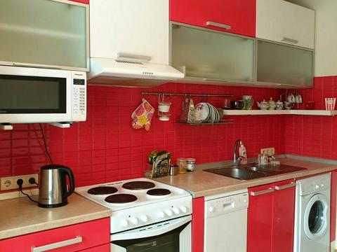 квартира за адресою Анни Ахматової вул., 43