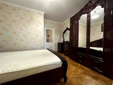 квартира по адресу Базарная ул., 1