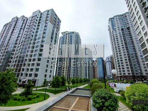 коммерческая по адресу Андрея Верхогляда ул. (Михайла Драгомирова), 18б