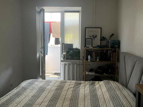 квартира за адресою Миколи Амосова вул., 21а