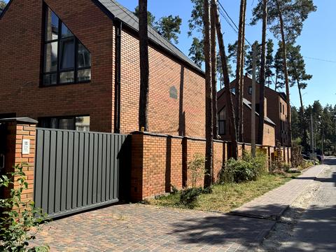 будинок за адресою Лісова вул., 4-В