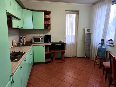 квартира за адресою Валерія Лобановського просп., 126-Г