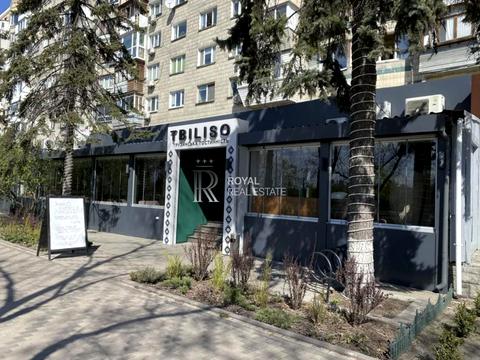 комерційна за адресою Русанівська набережна вул., 4