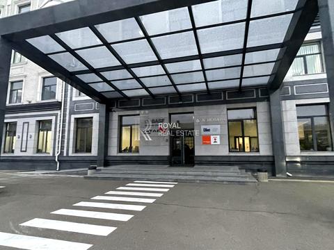 коммерческая по адресу Киев, Николая Михновского бульв. (Дружбы Народов), 19