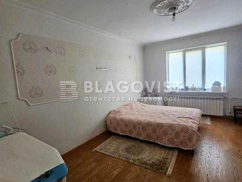 квартира за адресою Миколи Бажана просп., 7-А