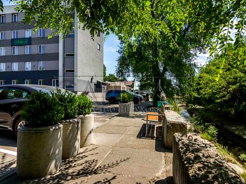 комерційна за адресою шос. Залізничне, 2