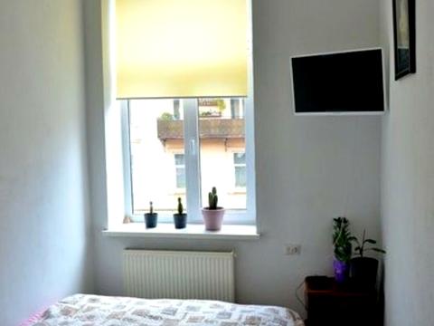 квартира за адресою Михайла Грушевського вул., 15