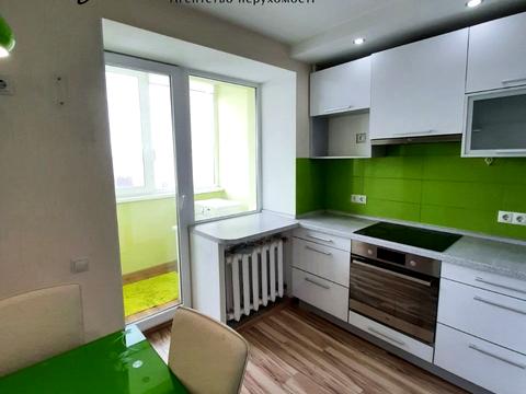 квартира за адресою Михайла Лушпи просп., 40