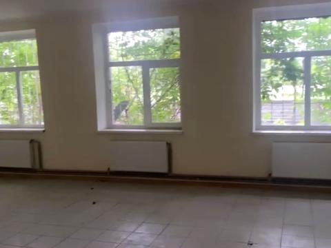 коммерческая по адресу Тичини, 98